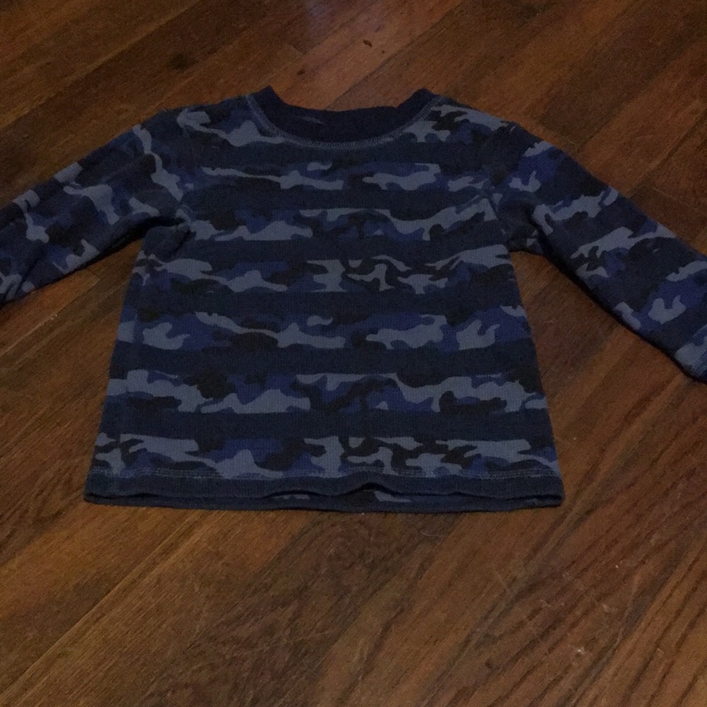 Camouflage thermal shirt